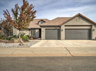 997 Albion Ave, Redding, CA 96003
