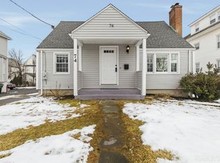 74 Lancaster Rd, West Hartford, CT 06119