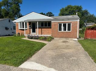 1516 S Berry St, Westland, MI 48186