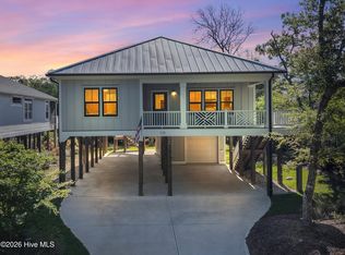 110 SE 14th Street, Oak Island, NC 28465