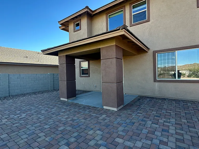 13426 W Eagle Feather Rd — Photo 21