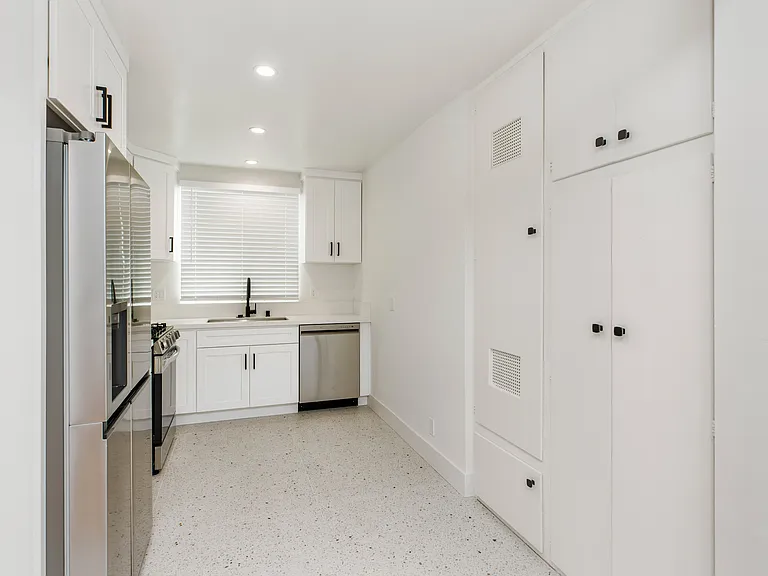 Spaulding Apartments — Photo 5