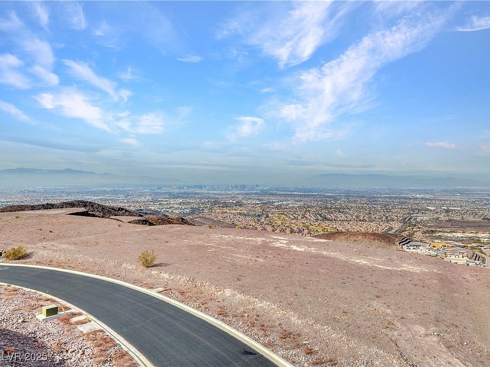 1st image of 94 Cloudrock Ct