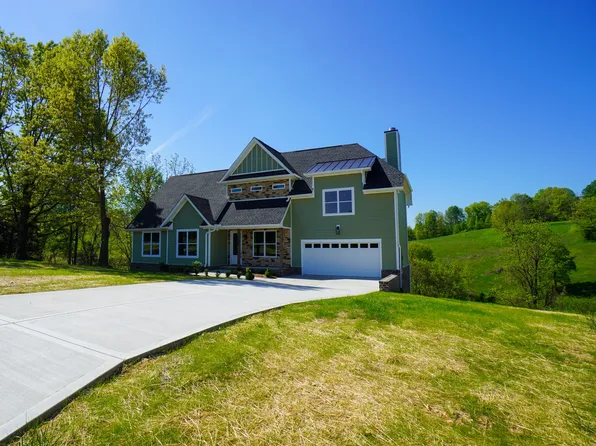 3035 Wixtown Rd, Westmoreland, TN 37186