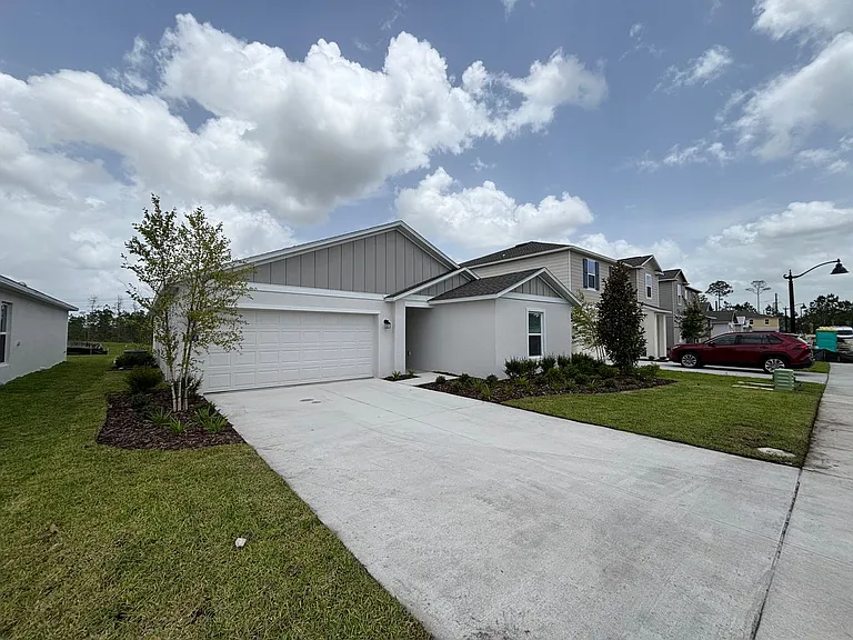 1318 Belle Isle Ln — Photo 2