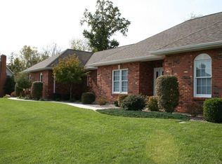 314 Lake View Dr, Washington, MO 63090