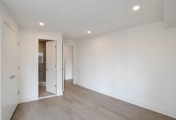 Rented by Abode Residential LLC | media 18