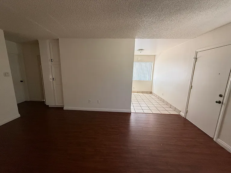 4495 Clairemont Dr #1 — Photo 9