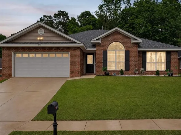 1609 Woodberry Dr, Mobile, AL 36695