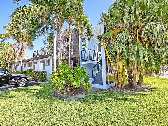 4th image of 740 Bayshore Dr APT 4