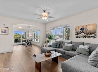 525 3rd St N APT 301, Jacksonville Beach, FL 32250