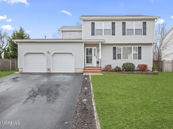 51 Deborah Lane, Howell, NJ 07731