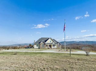 1250 Brick Mill Rd, Maryville, TN 37801