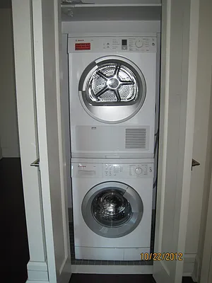 Rented by New York Residence | media 26