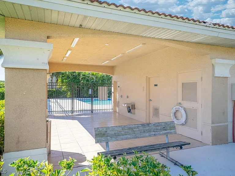 4110 Castilla Cir #102 — Photo 24
