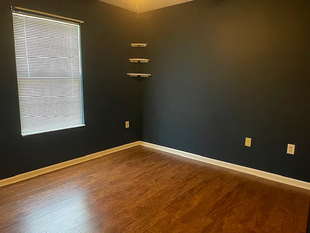 3 bed, 1225 sqft, $1,600 — Photo 3
