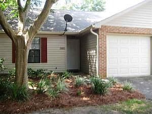 4th image of 827 Ashlyn Forest Dr