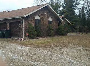 120 Hawthorne Rd, Barrington, IL 60010