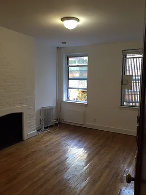 Rented by AJ Clarke | media 17