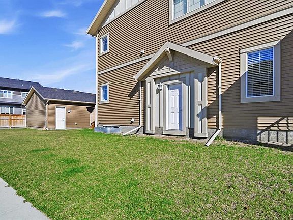 3rd image of 231 E Sundown Rd