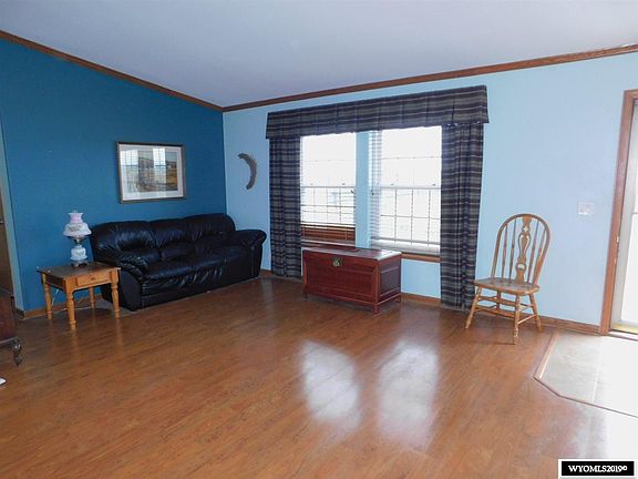 3rd image of 10645 N Park Ave