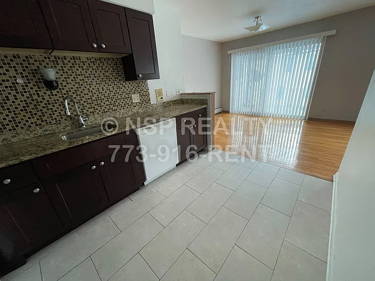 1026 S River Rd #3B — Photo 2