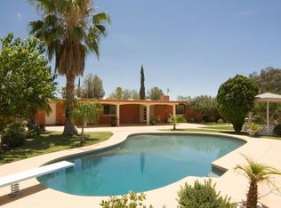 6821 N Amahl Dr, Tucson, AZ 85704