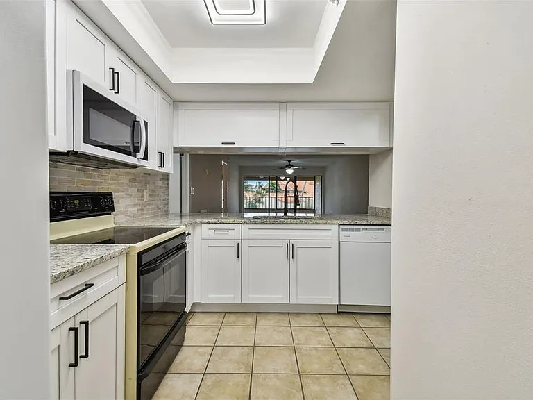 4800 Brittany Dr S #102 — Photo 8