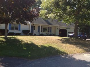 27 Cedar Point Cir, Centerville, MA 02632