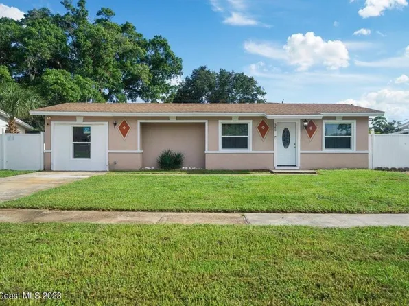 380 Maple Pl, Titusville, FL 32780
