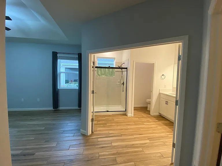Primary Bed/Bath