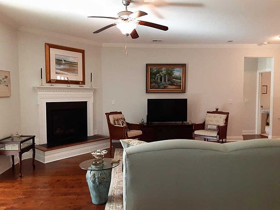 5th image of 3055 Olivia Marie Ln