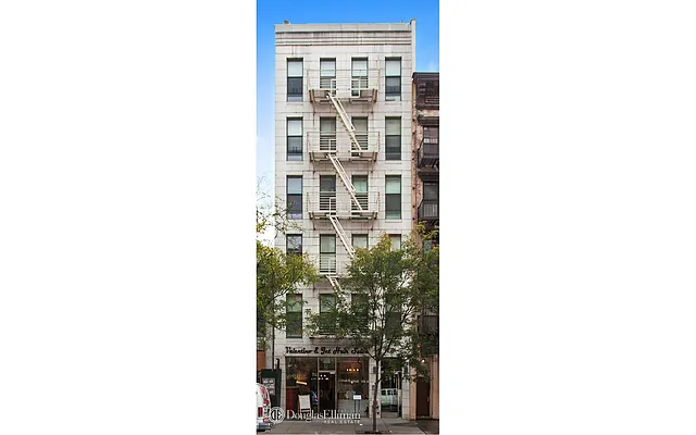 Rented by Douglas Elliman | media 10