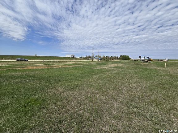 5th image of 111 Saskatchewan Street