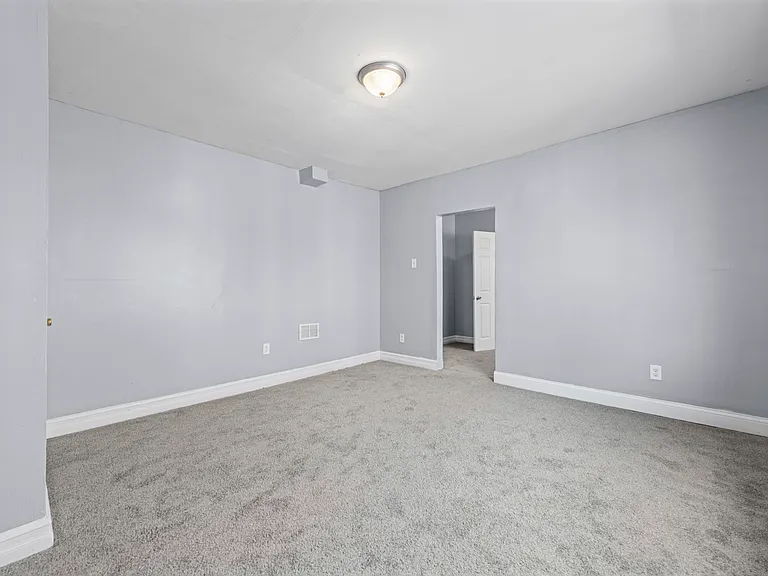 3825 Waverly St #2 — Photo 15