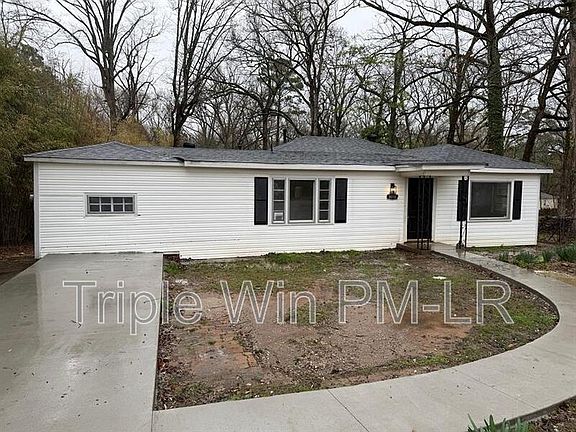 3rd image of 8010 Westwood Ave