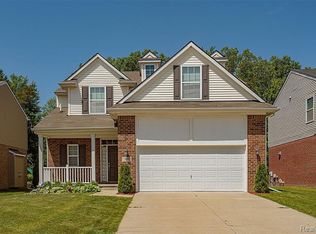 365 Brookfield Dr #89, Westland, MI 48185