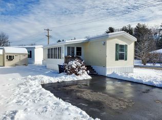 1 2nd St, Exeter, NH 03833