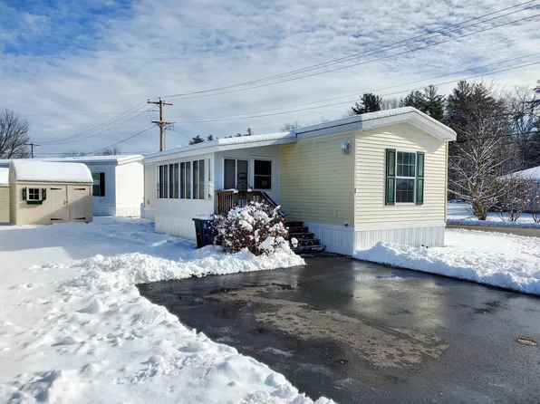 1 2nd Street, Exeter, NH 03833