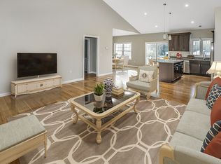 215 Packers Falls Rd, Durham, NH 03824