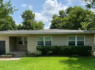 2125 Forest Oaks Dr, Dallas, TX 75228