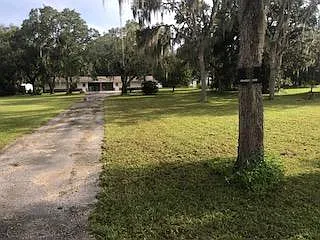 2215 Forest Dr — Photo 17