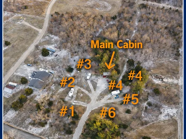 2878 Lazy Acre Rd, Odin, IL 62870