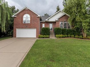 109 Camden Ct N, Hendersonville, TN 37075