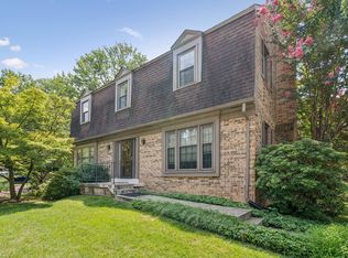 2708 Shawn Leigh Dr, Vienna, VA 22181
