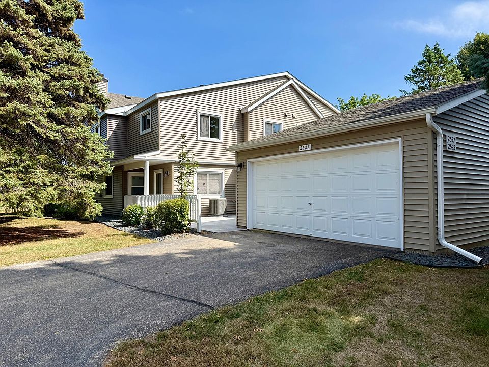 1st image of 2527 Wimbledon Pl