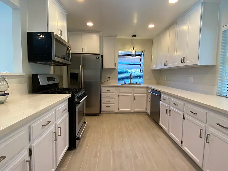 6521 Baird Ave — Photo 4