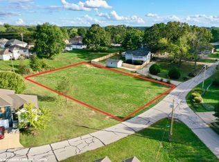 2000 S 16th Ave, Ozark, MO 65721