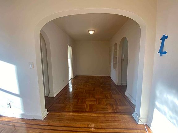 5th image of 70-01 113th St #7Z