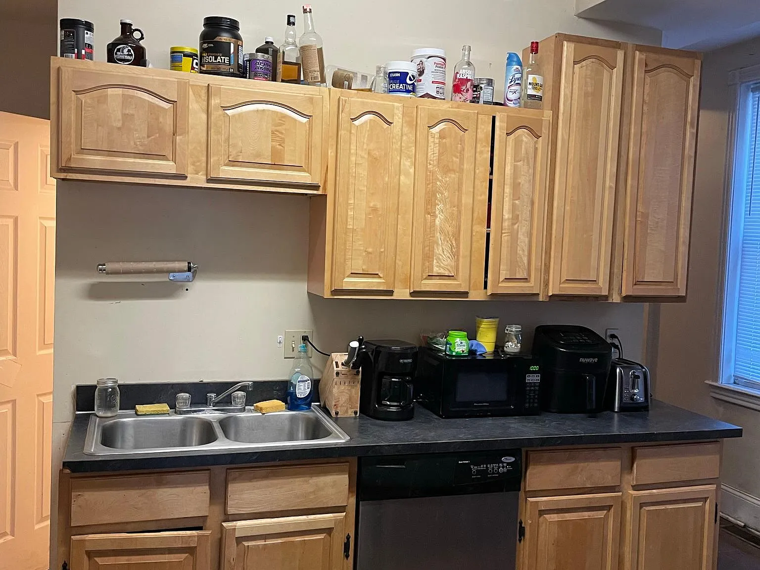 2150 W Clifton Ave — Photo 4